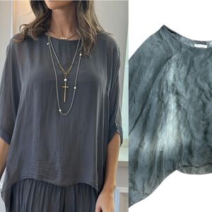 NWT CobbleStone MADE IN ITALY 100% Silk Kaftan Top One Size